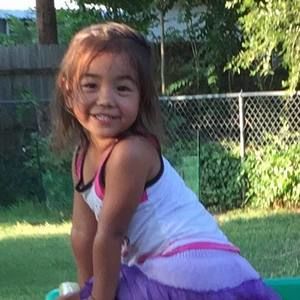 Meet your Posher, Tosha